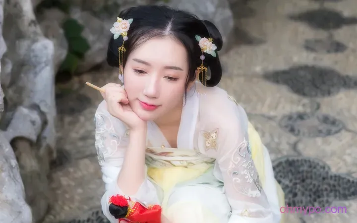 图片[10]-1894个美女壁纸分享-小破站 ohmypo